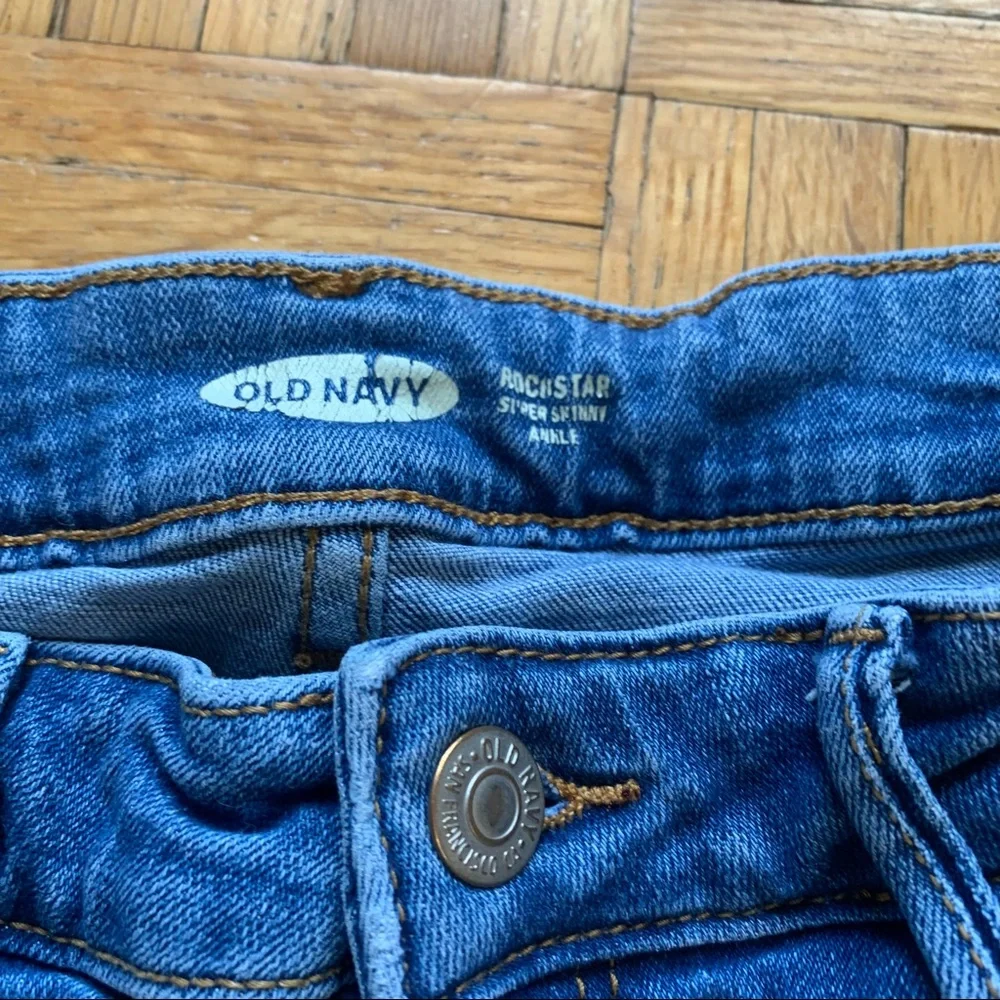 Old Navy Rockstar Super Skinny Ankle Jeans Size 2 - Picture 5 of 5